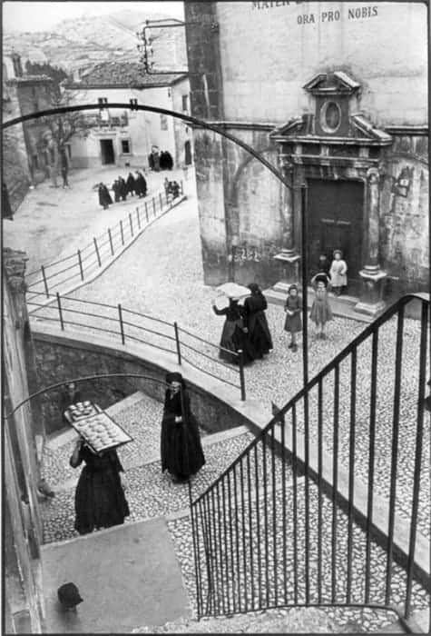 Henri Cartier Bresson Italy, 1952